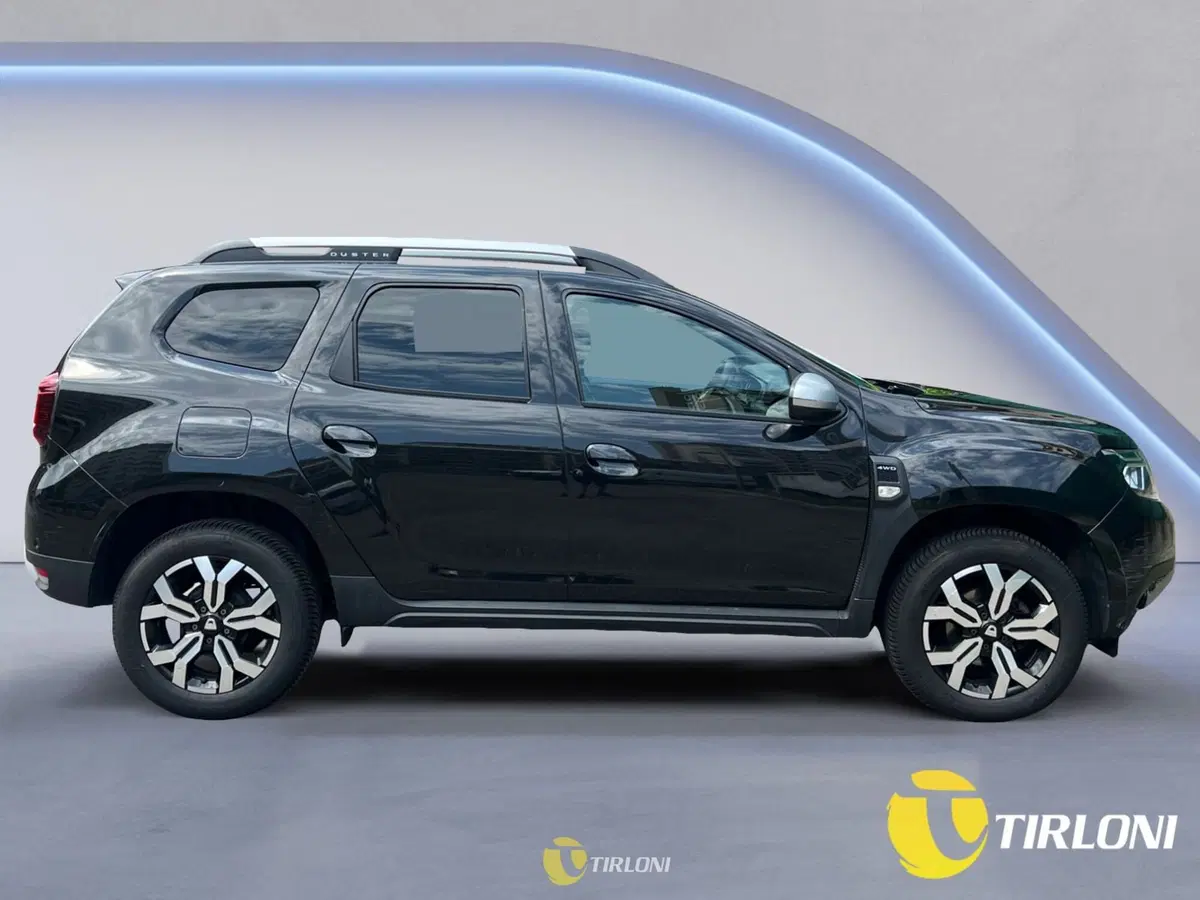 Dacia Duster usata a Milano (9)