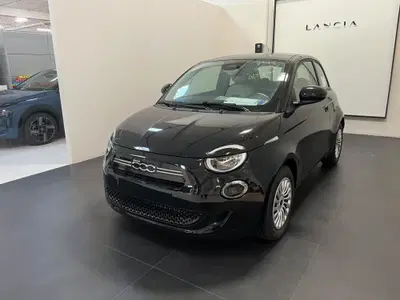 Fiat 500 1.0 hybrid Pop nuova a Altopascio