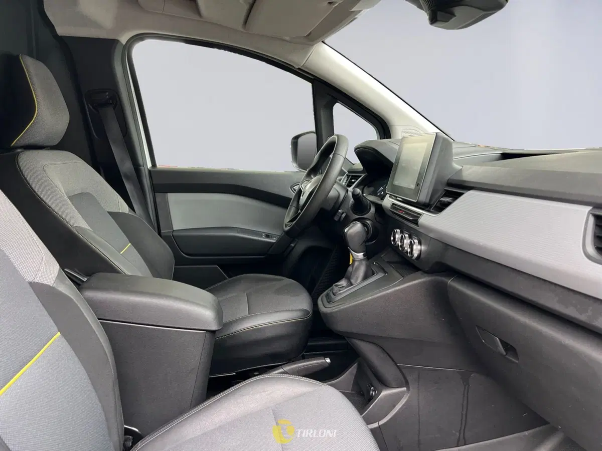 Renault Kangoo usata a Milano (10)