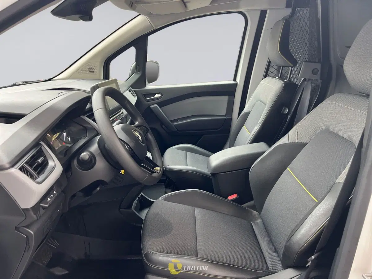 Renault Kangoo usata a Milano (11)