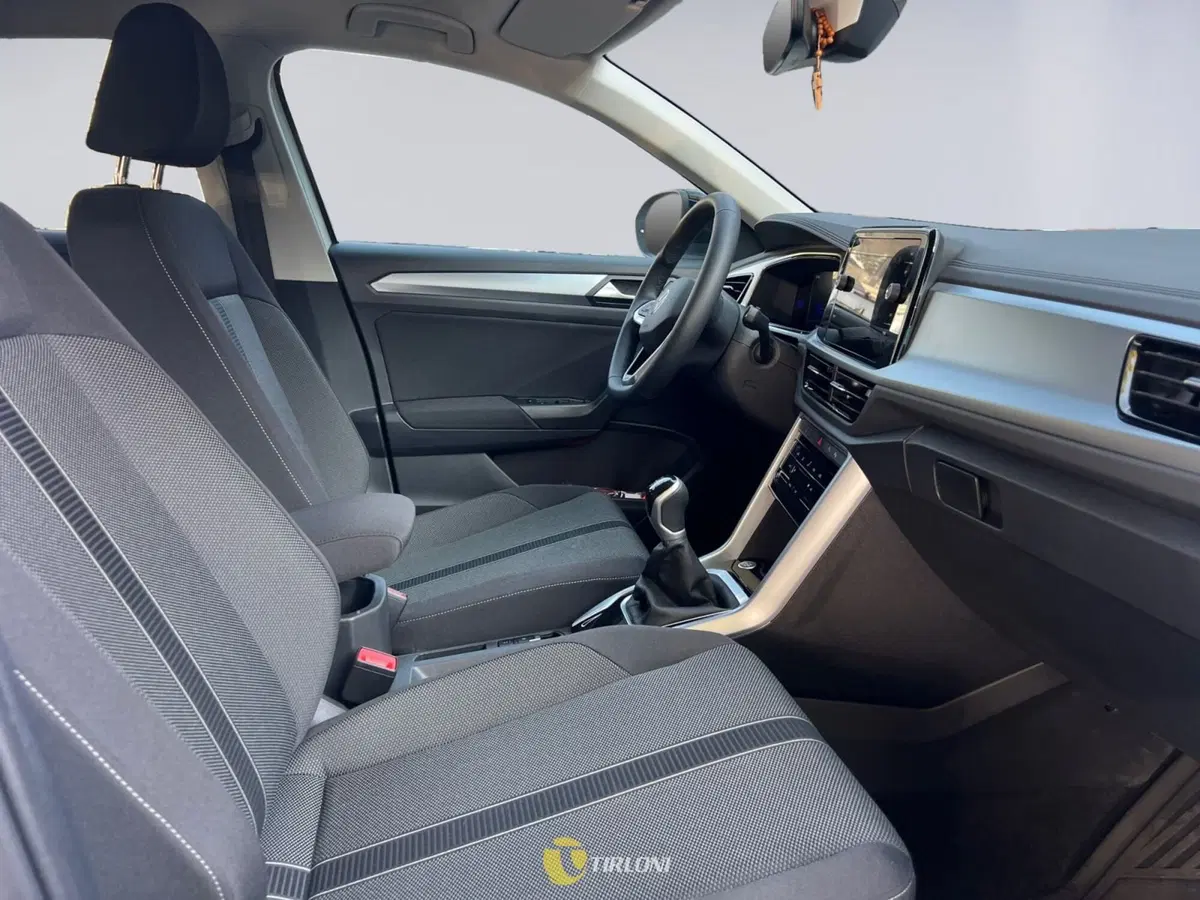 Volkswagen T-Roc usata a Milano (11)