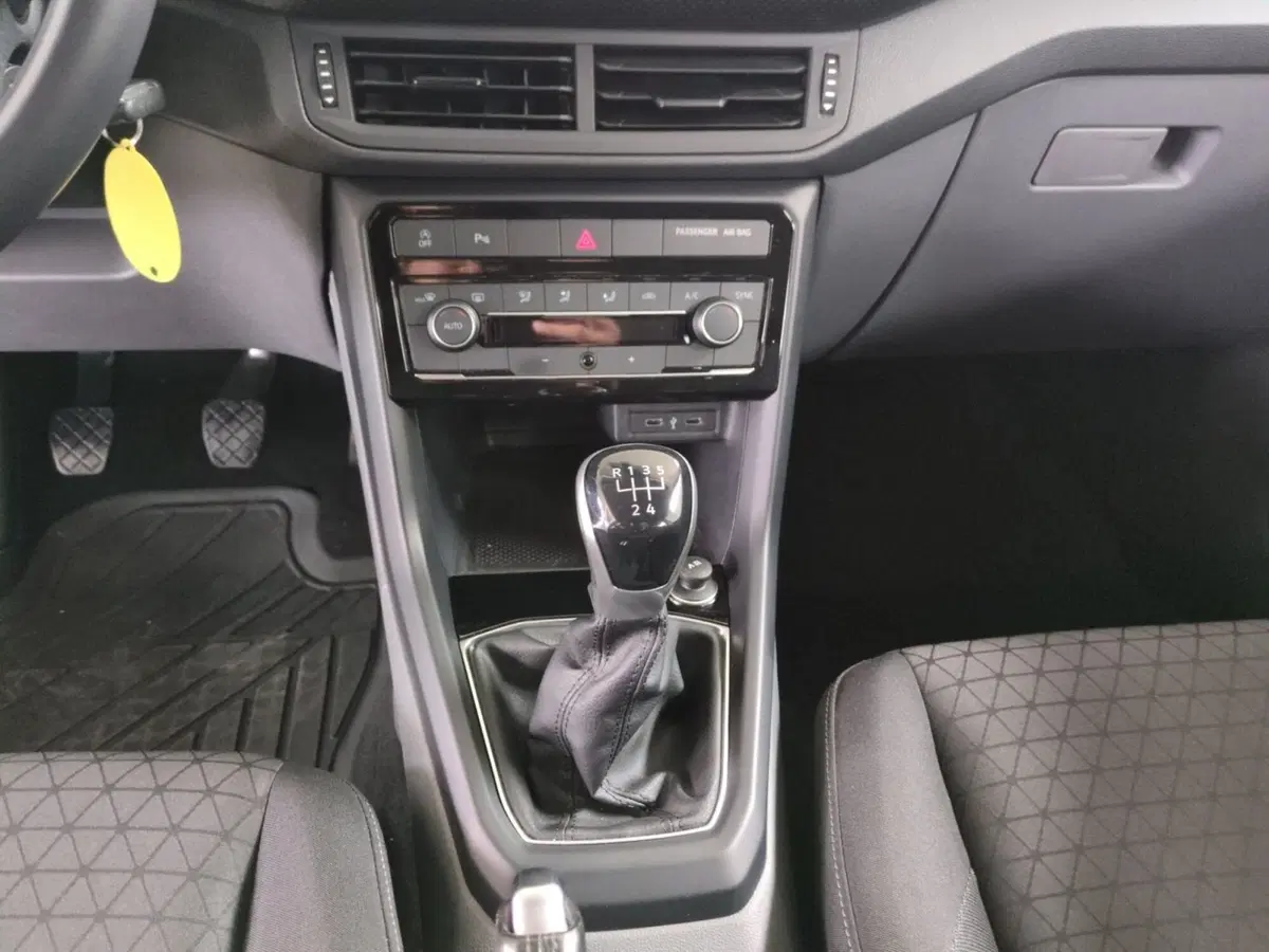 Volkswagen T-Cross usata a Agrigento (10)