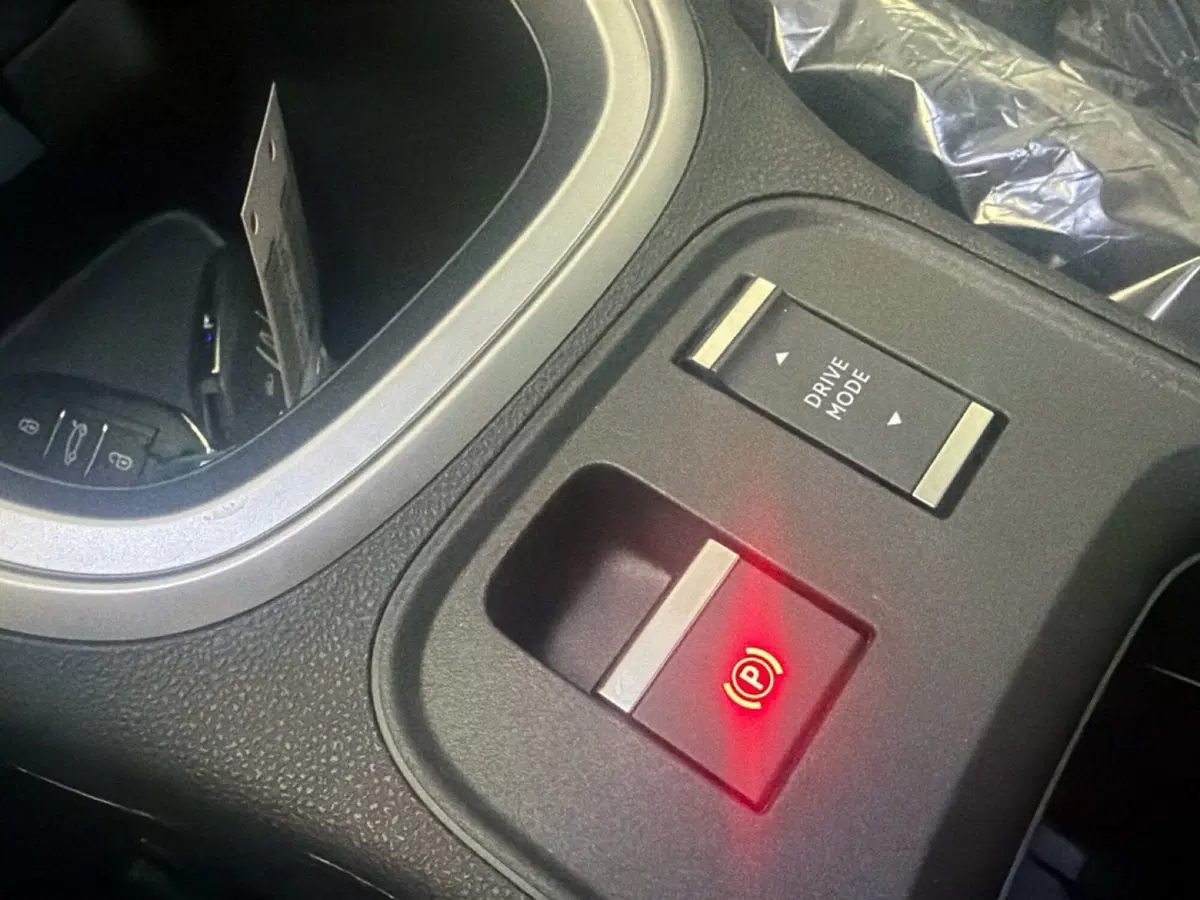 Jeep Avenger nuova a Palermo (11)