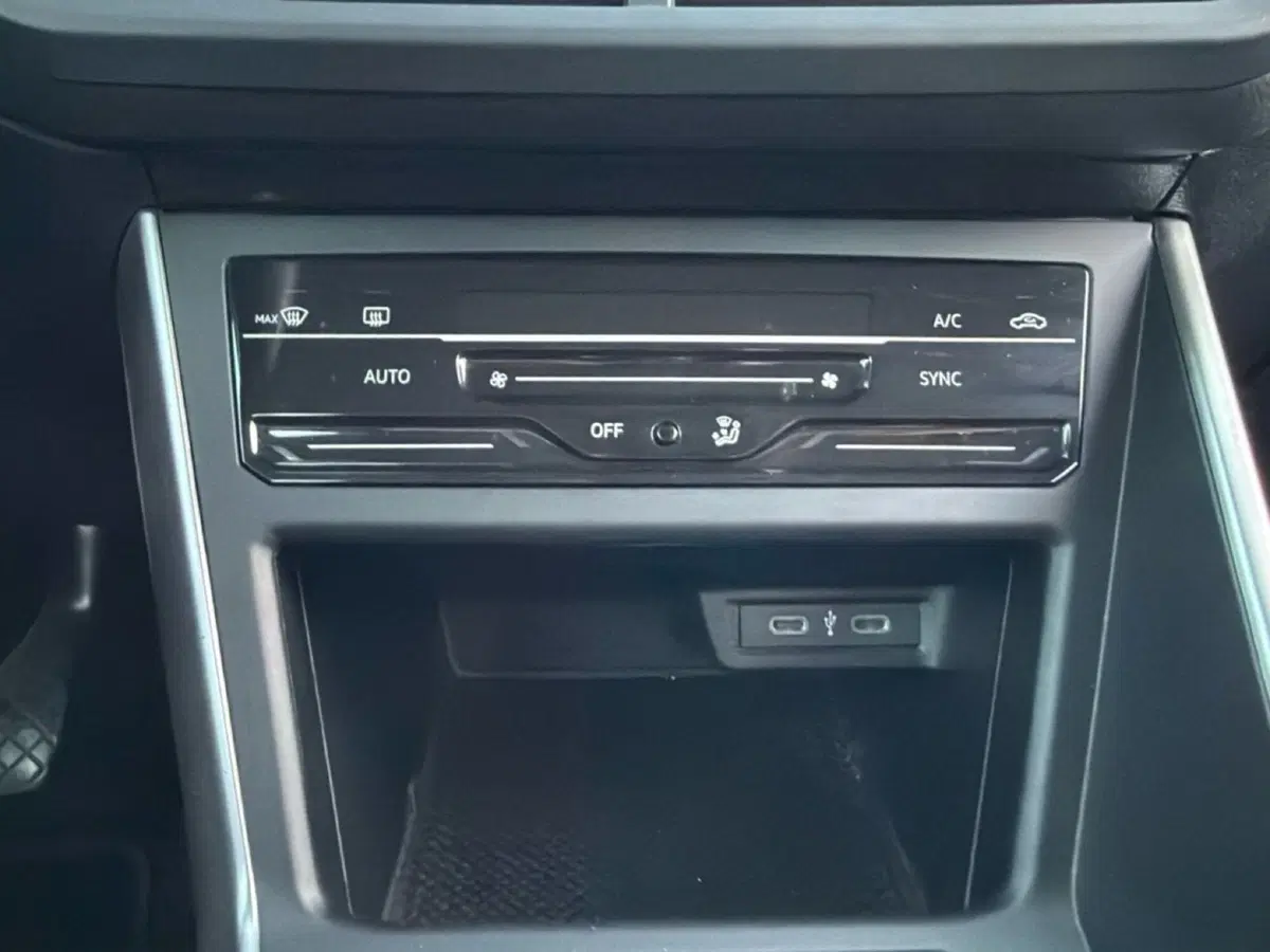 Volkswagen Polo usata a Terni (14)
