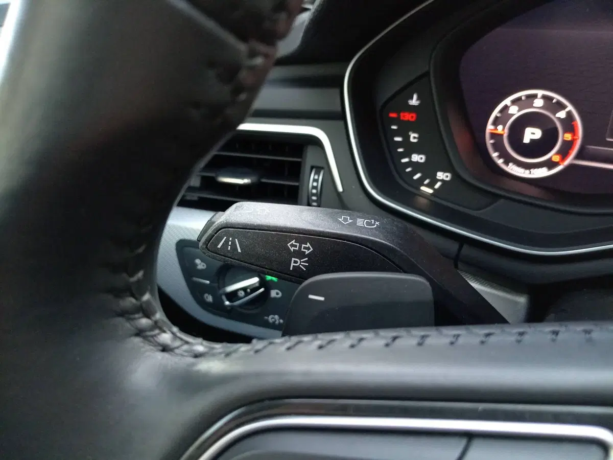 Audi A4 Avant usata a Bari (20)