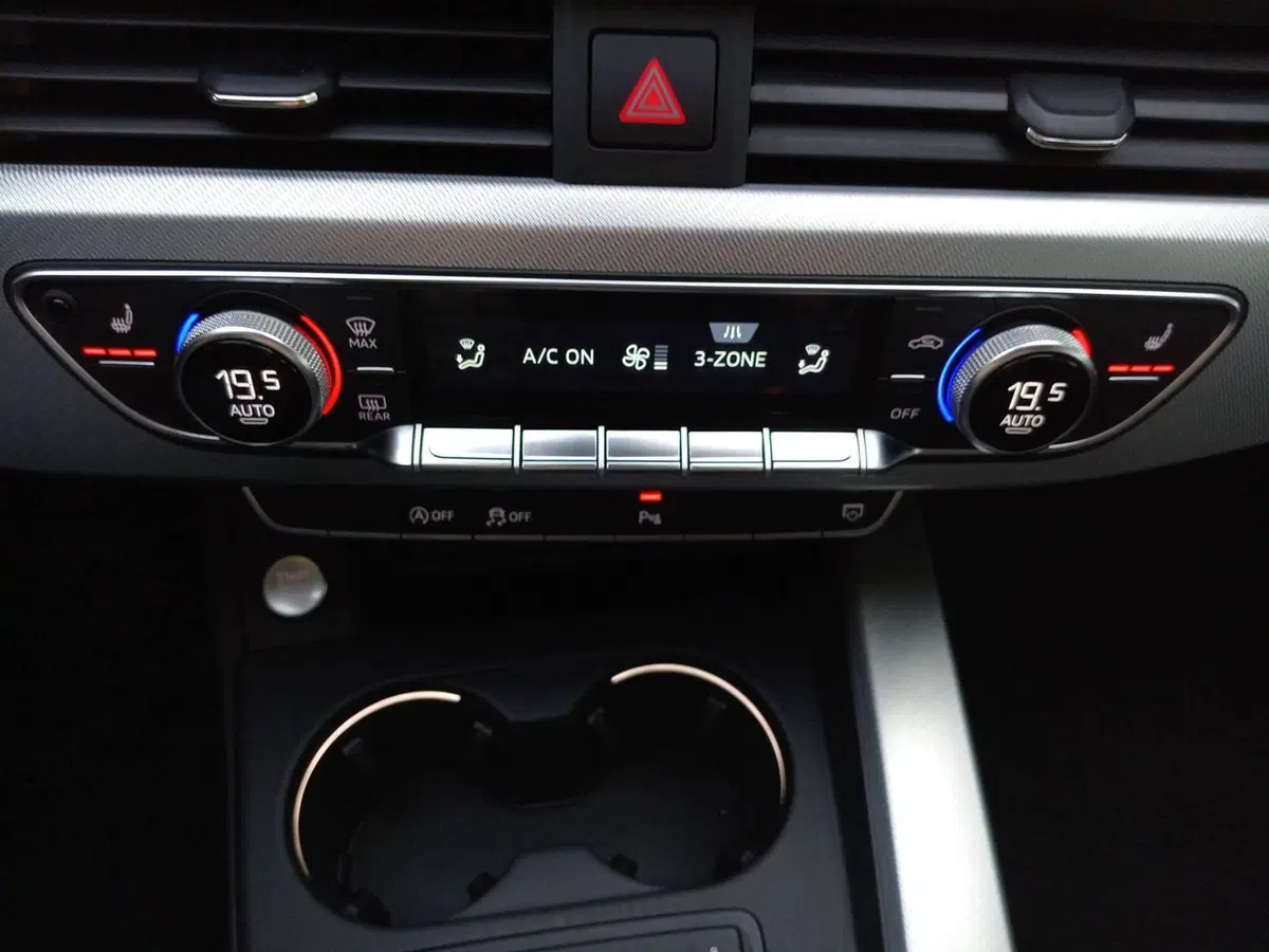 Audi A4 Avant usata a Bari (8)