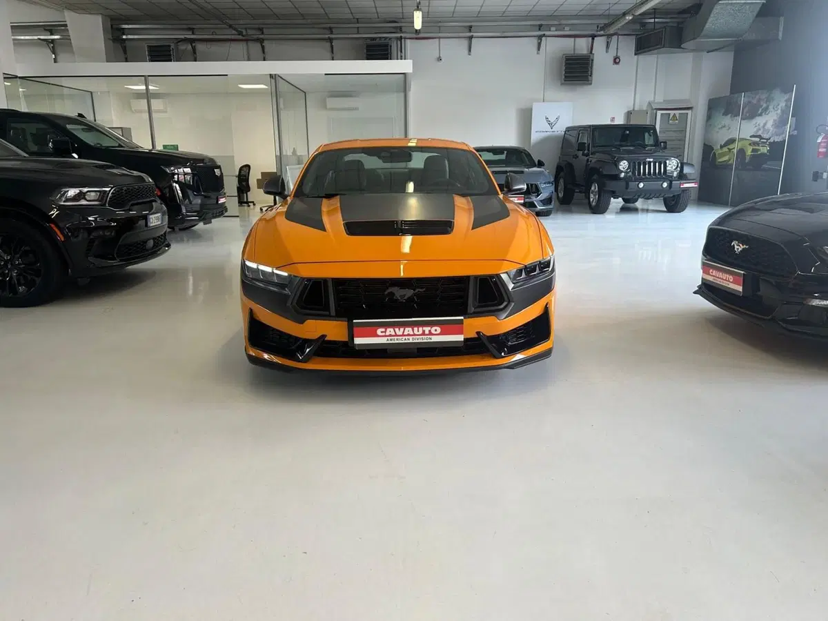 Ford Mustang Coupé nuova a Monza e Brianza (2)