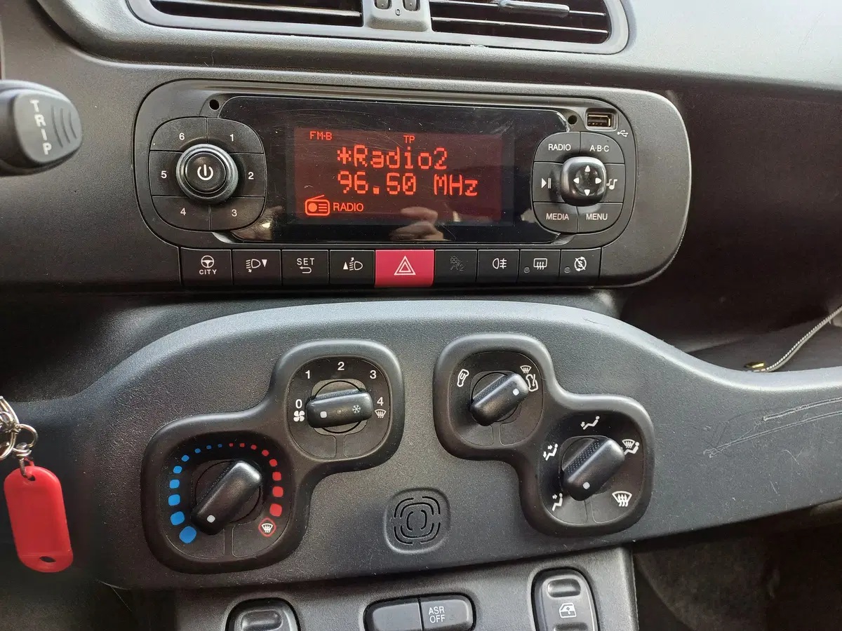 Fiat Panda usata a Modena (12)