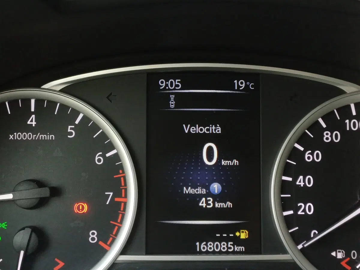 Nissan Micra usata a Modena (12)