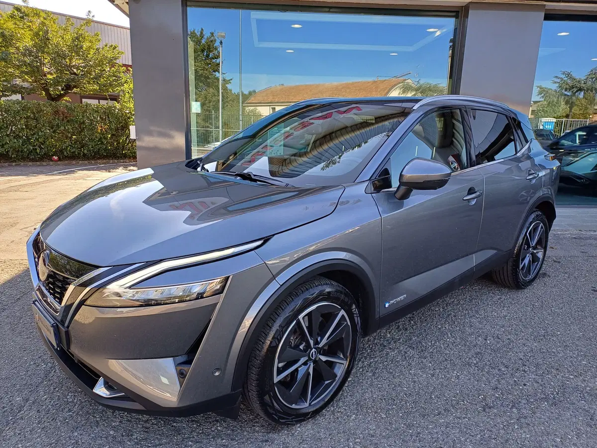Nissan Qashqai usata a Modena (2)