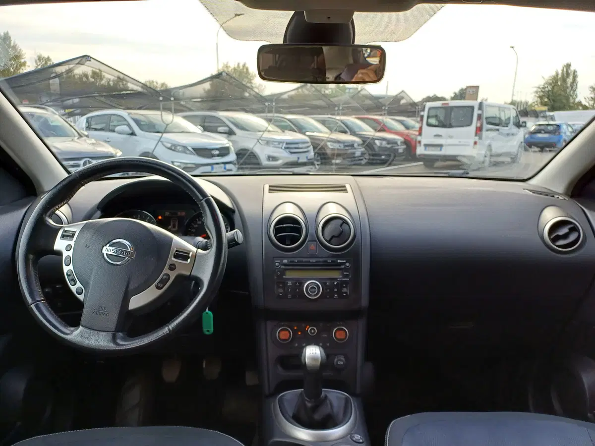 Nissan Qashqai usata a Modena (17)