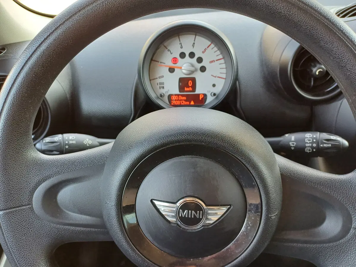 MINI Mini Paceman usata a Modena (16)