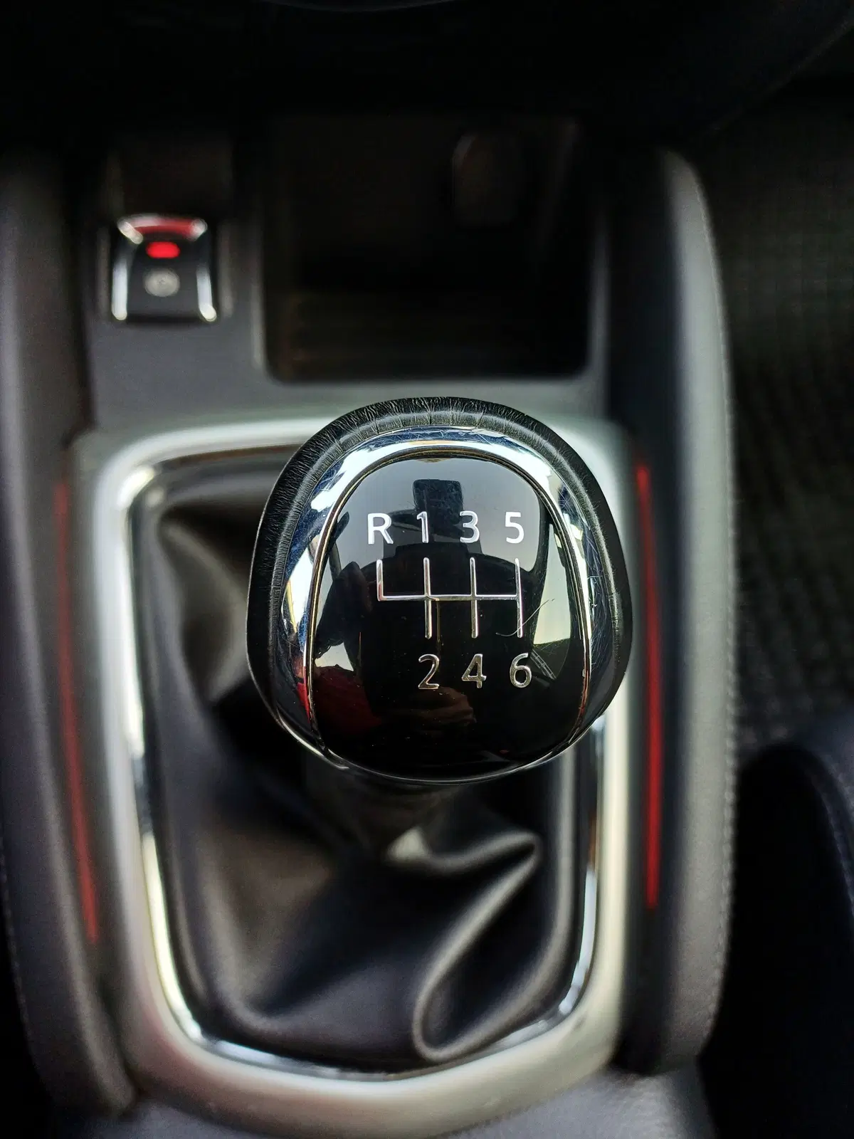 Nissan Qashqai usata a Modena (20)