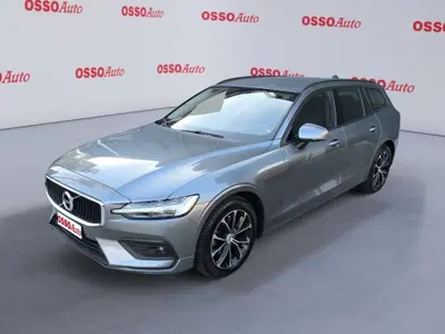Volvo V60 D3 Business del 2019 usata a Udine