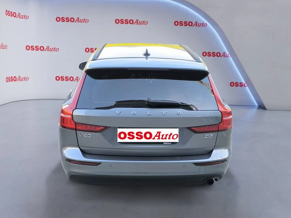 Volvo V60 usata a Udine (6)