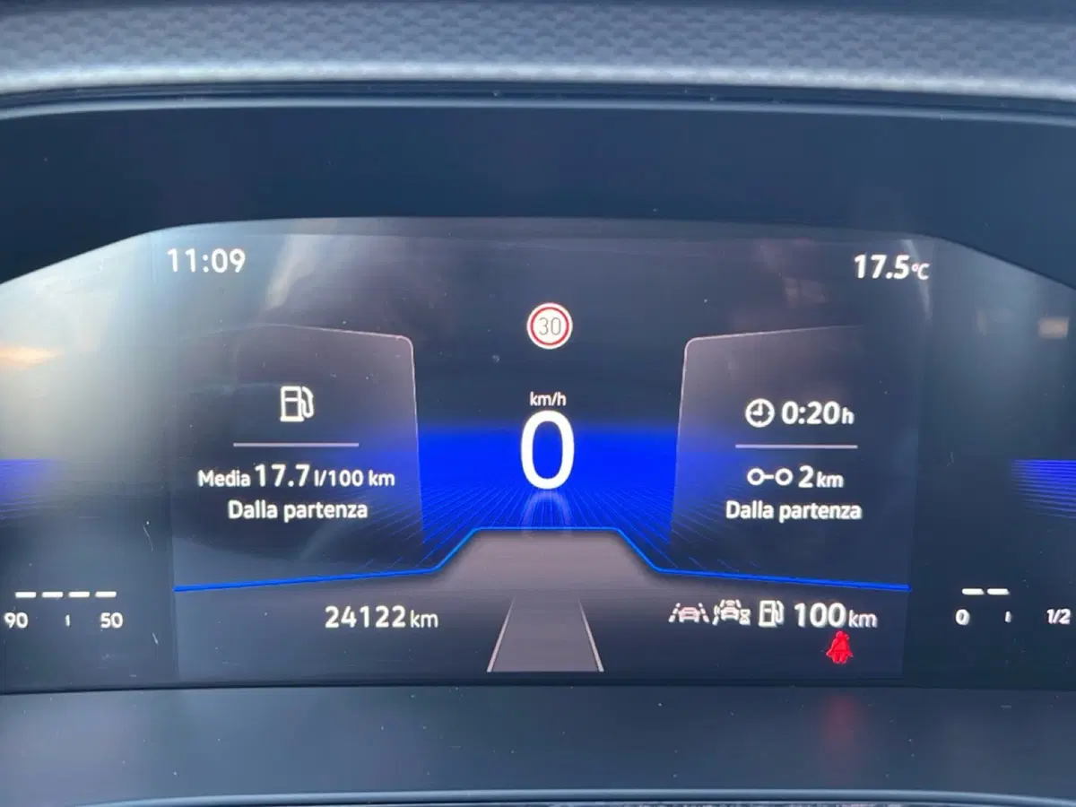 Volkswagen T-Cross usata a Siena (14)