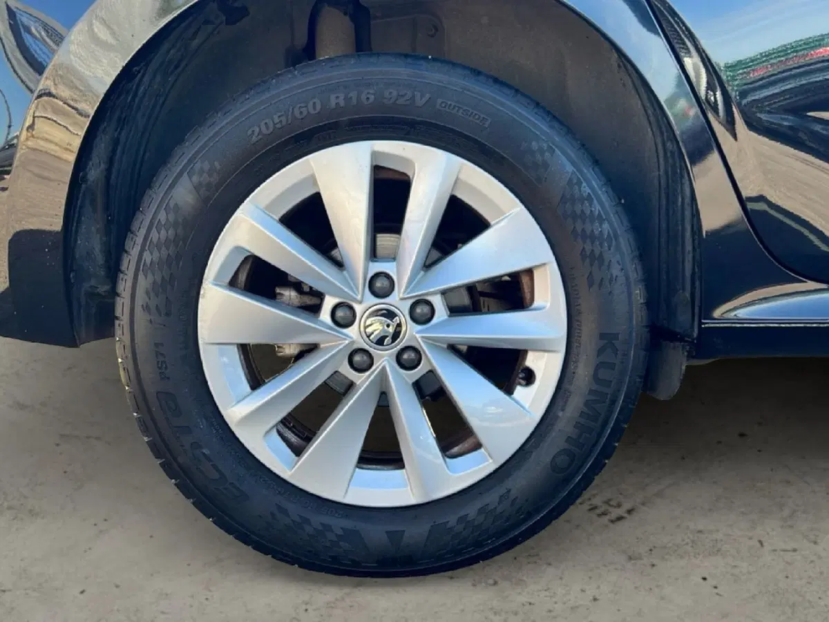 Skoda Kamiq usata a Siena (9)