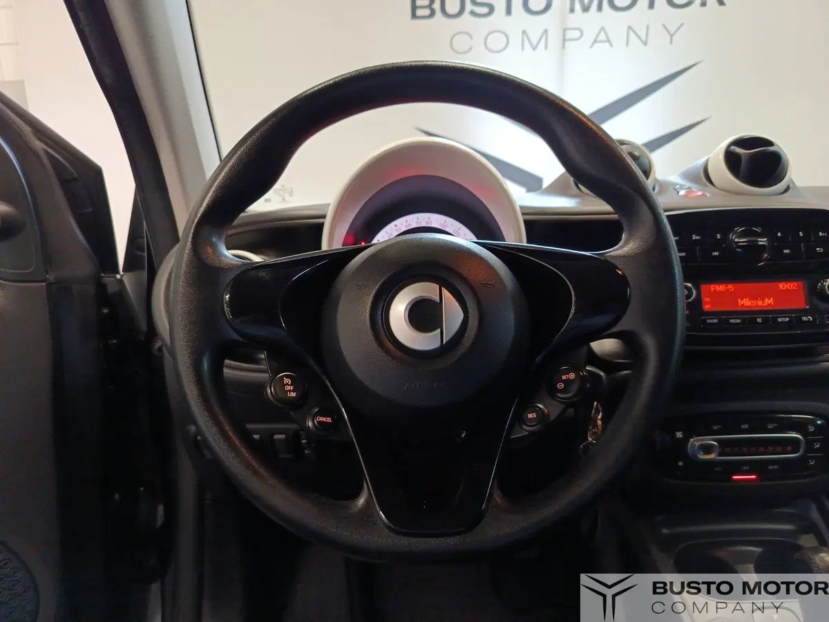 smart Fortwo usata a Varese (16)