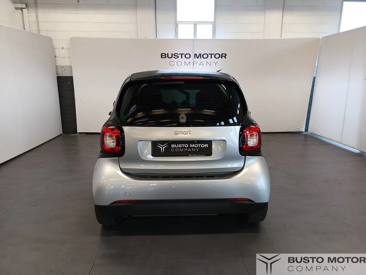 smart Fortwo usata a Varese (6)