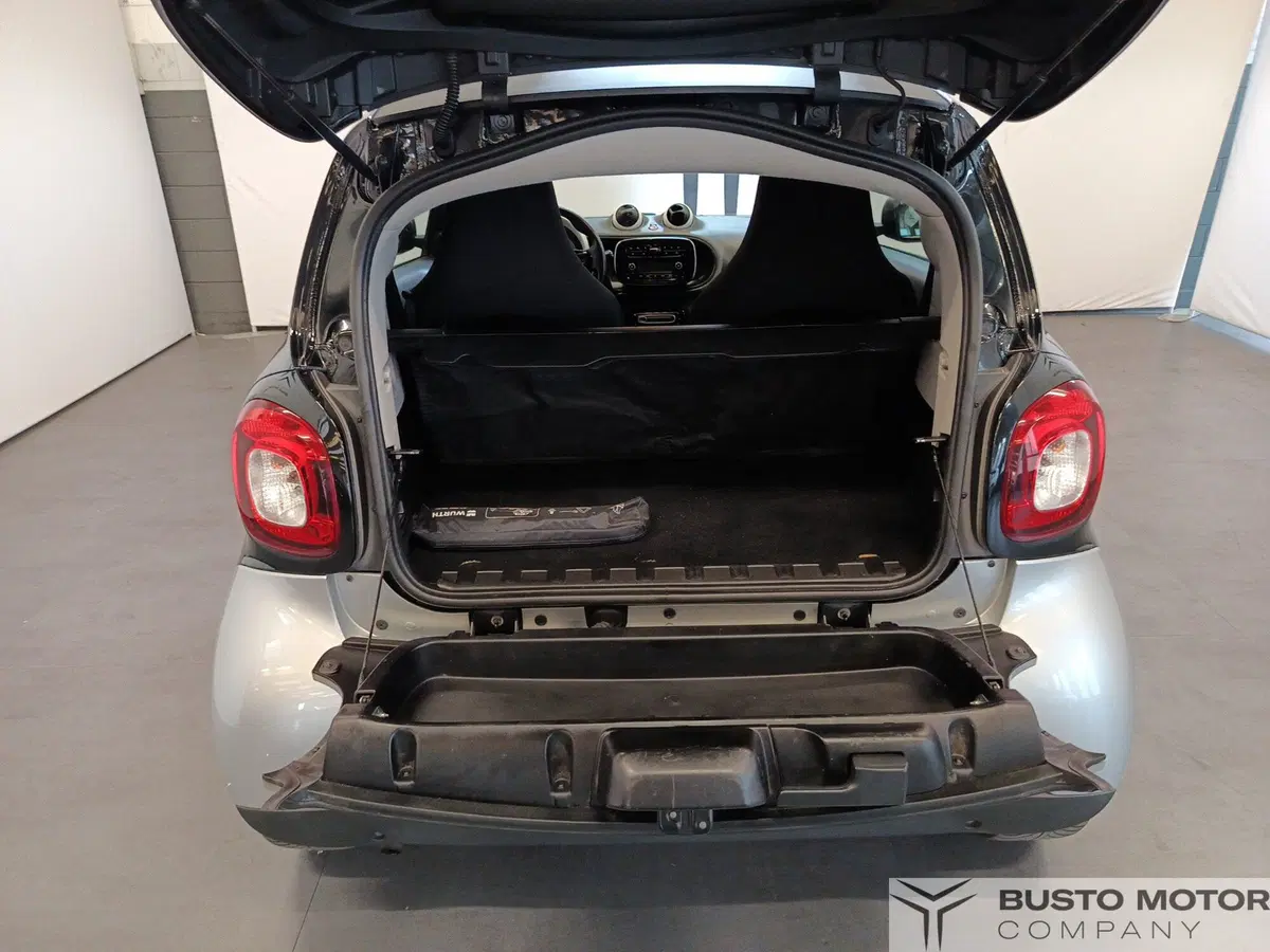 smart Fortwo usata a Varese (9)