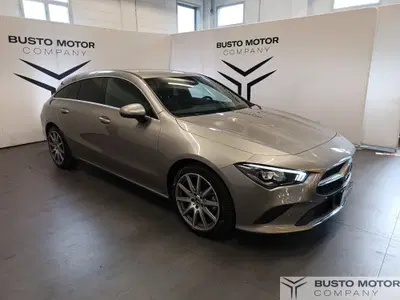 Mercedes-Benz CLA Shooting Brake 180 Shooting Brake Premium del 2020 usata a Olgiate Olona