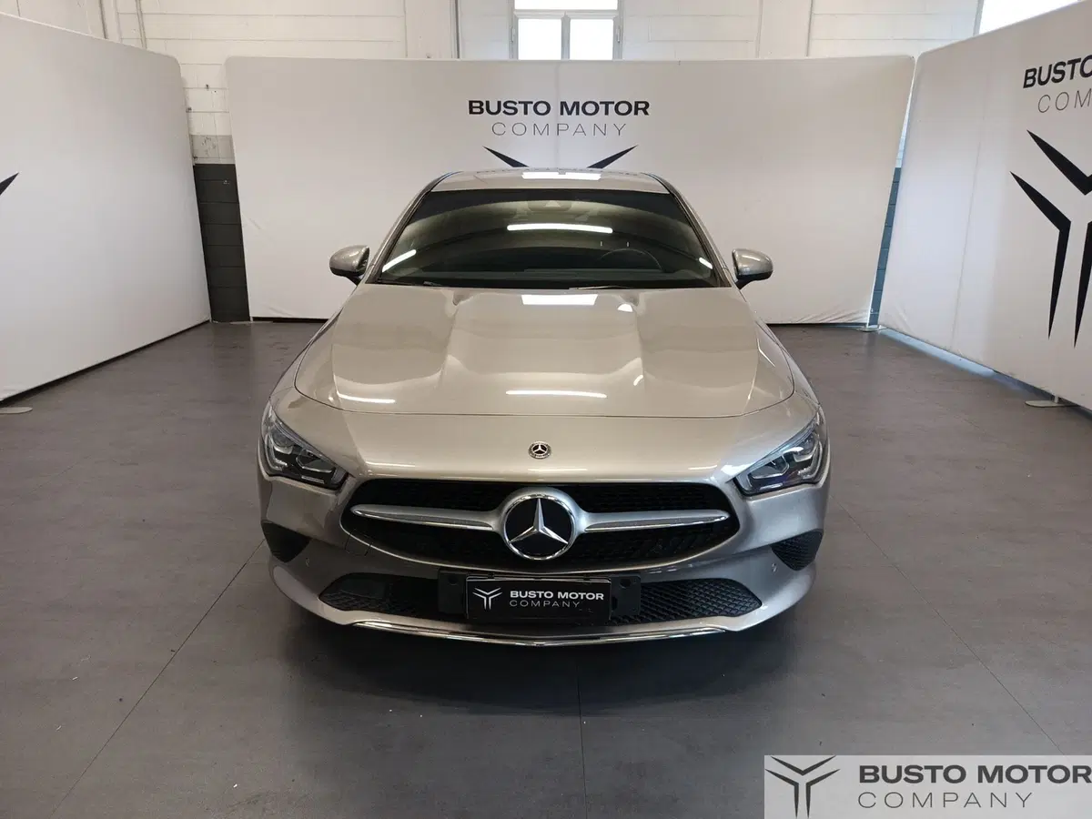Mercedes-Benz CLA Shooting Brake usata a Varese (3)