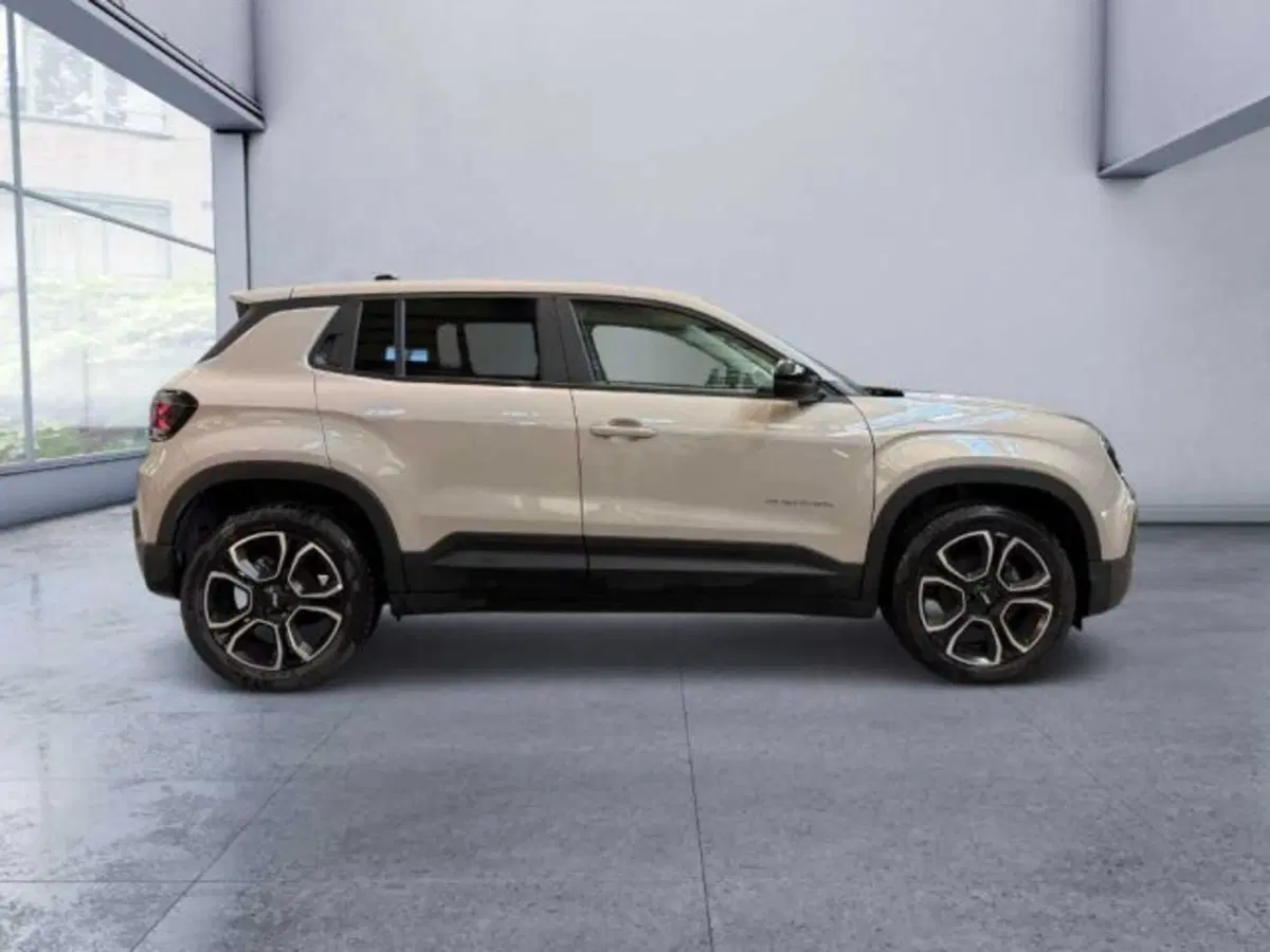 Jeep Avenger usata a Caltanissetta (4)