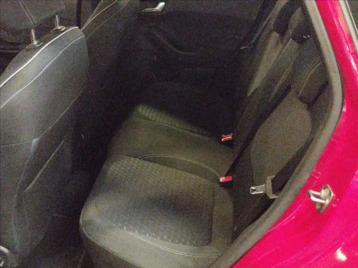 Ford Fiesta usata a Milano (13)