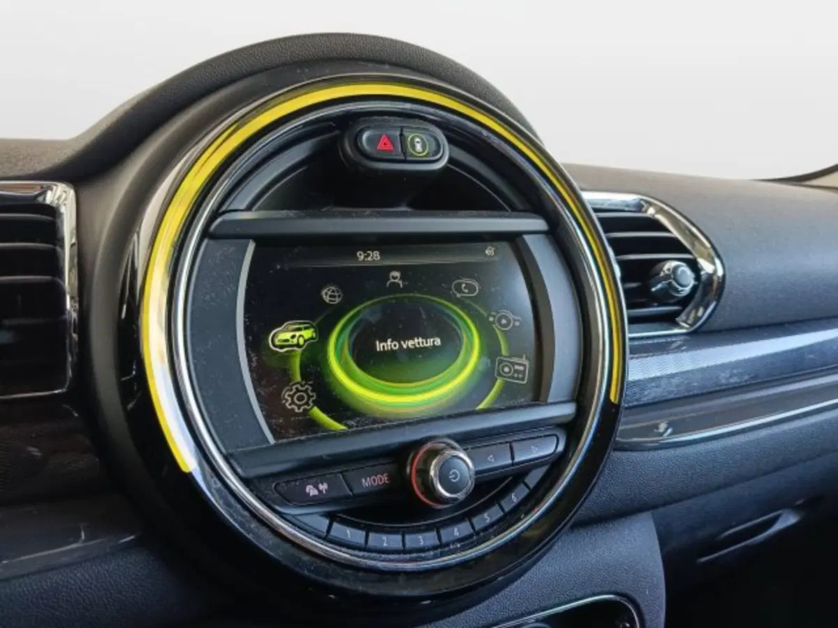 MINI Mini Clubman usata a Teramo (13)