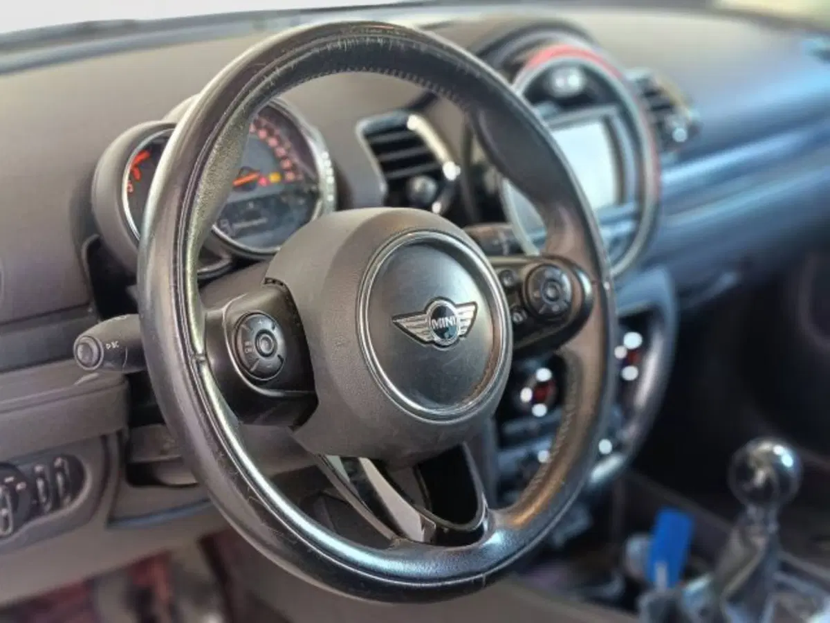MINI Mini Clubman usata a Teramo (15)
