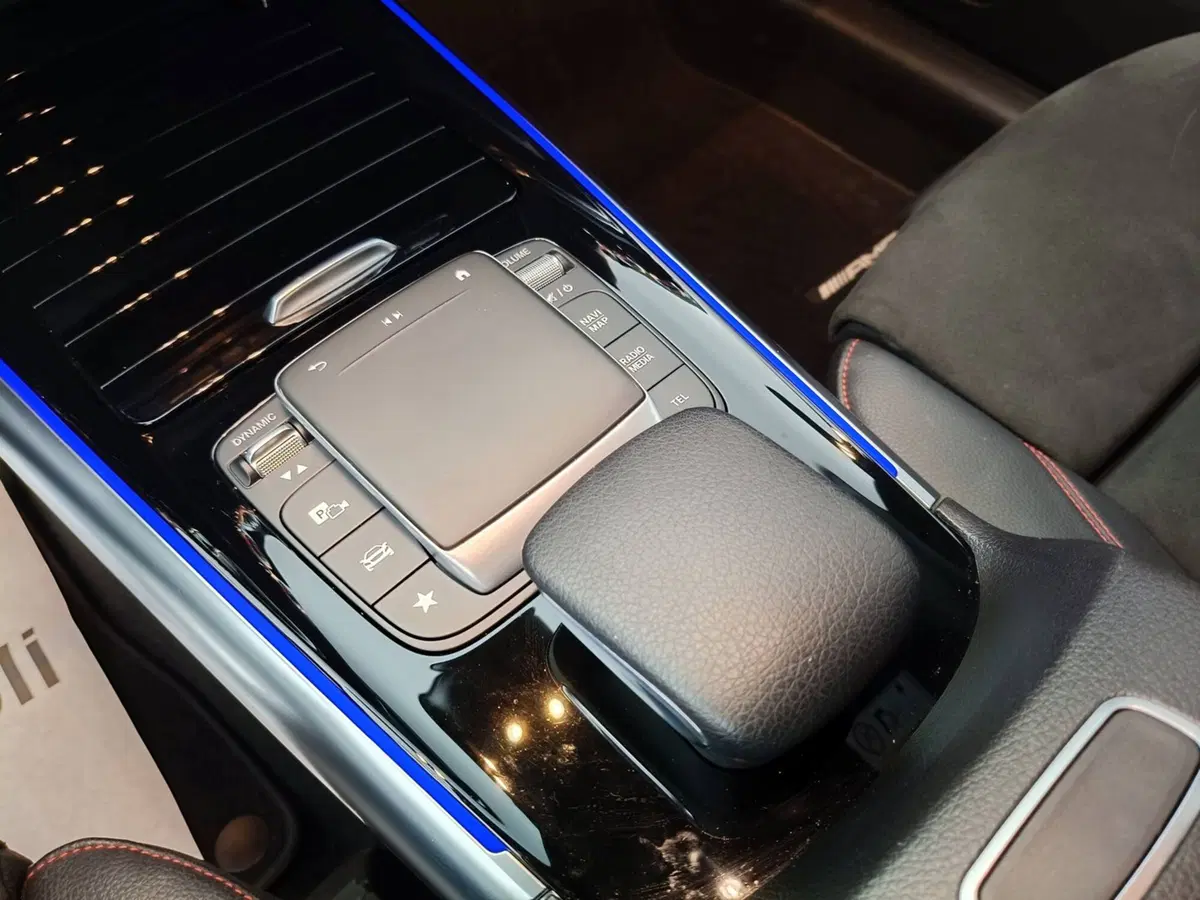 Mercedes-Benz GLA SUV usata a Ascoli Piceno (18)