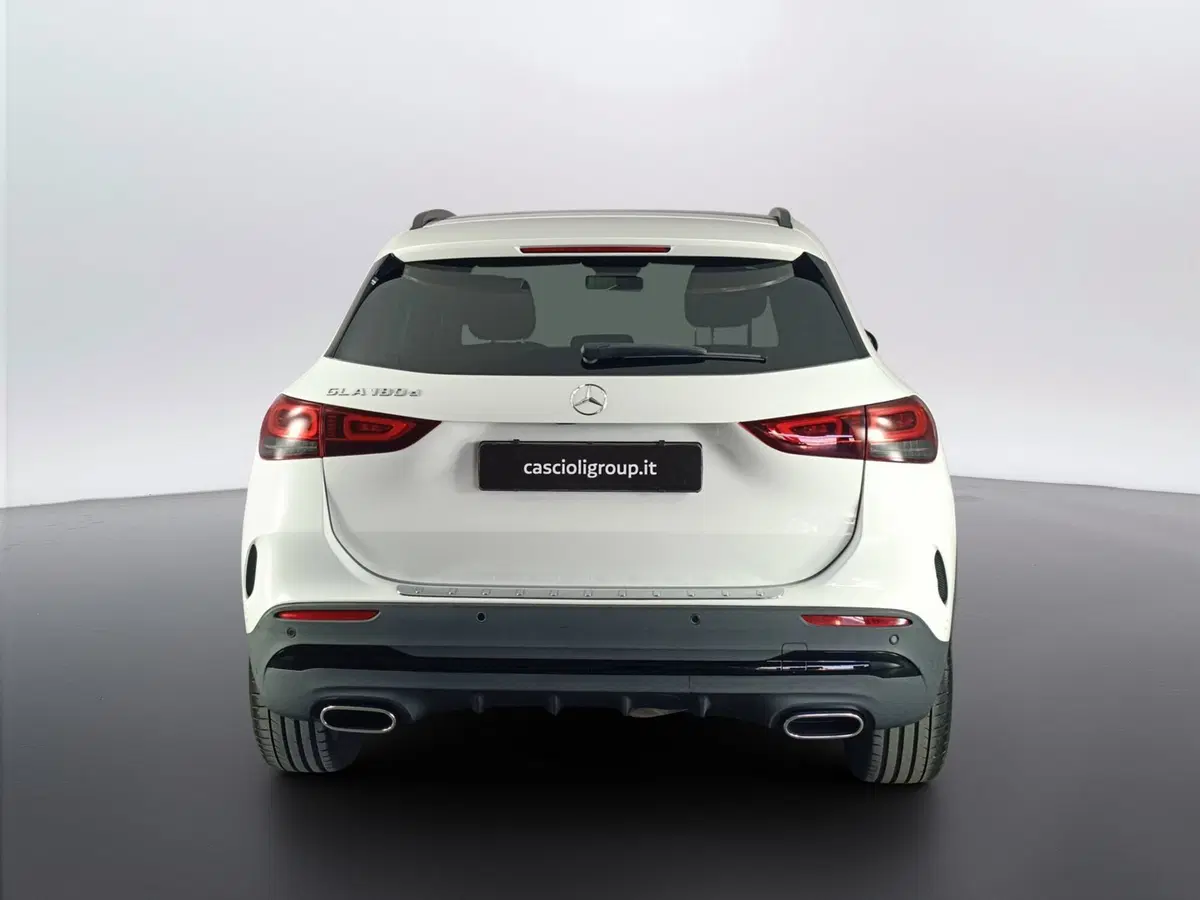 Mercedes-Benz GLA SUV usata a Ascoli Piceno (5)