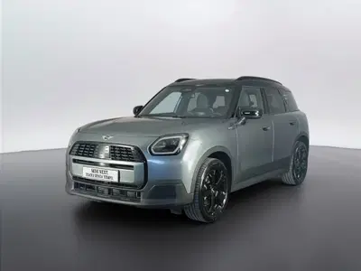 MINI Mini Countryman 1.5 48V C Classic auto del 2025 usata a San Benedetto del Tronto