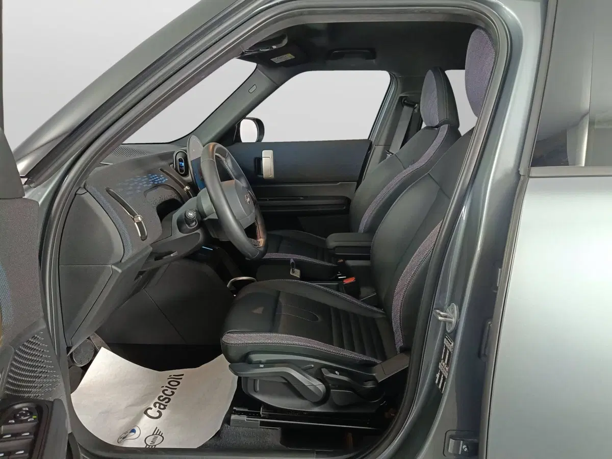 MINI Mini Countryman usata a Ascoli Piceno (8)
