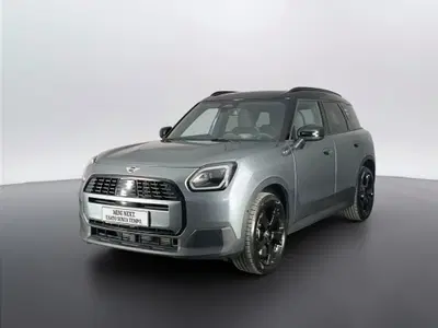 MINI Mini Countryman 1.5 48V C Classic auto del 2025 usata a San Benedetto del Tronto