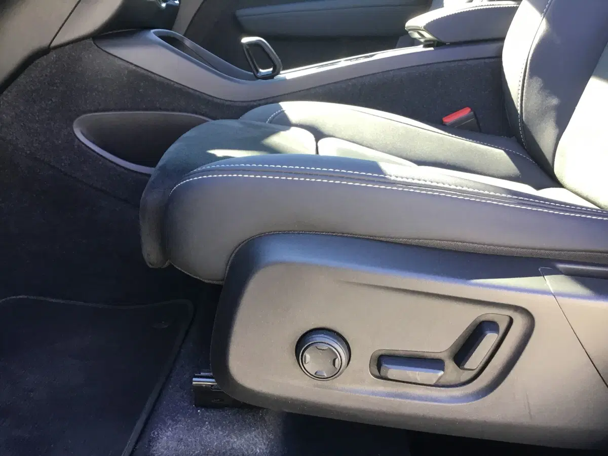 Volvo XC40 usata a Napoli (15)