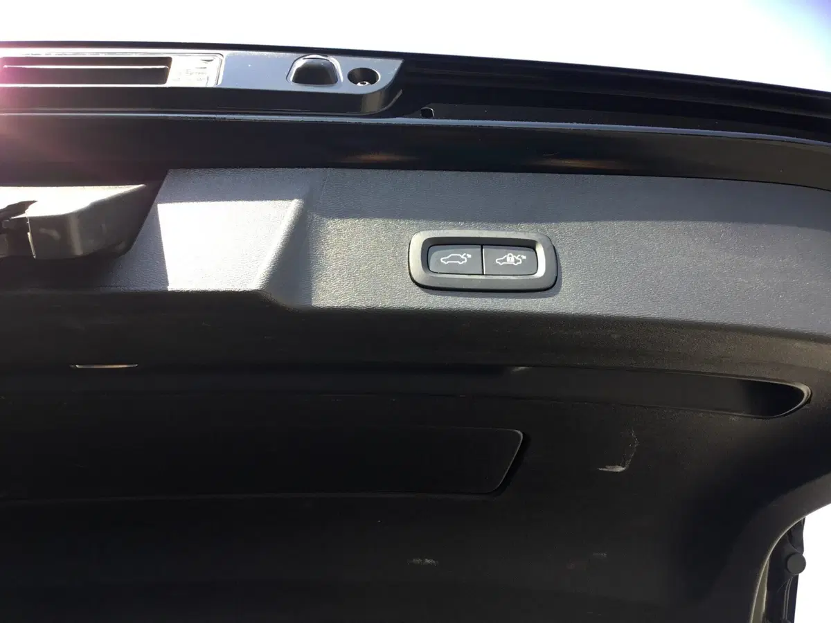 Volvo XC40 usata a Napoli (10)