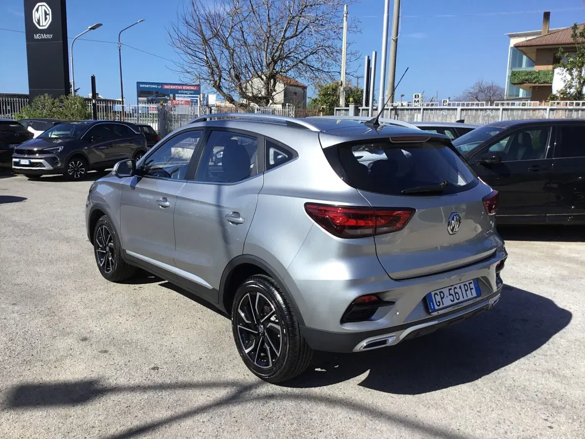 Mg ZS usata a Napoli (2)