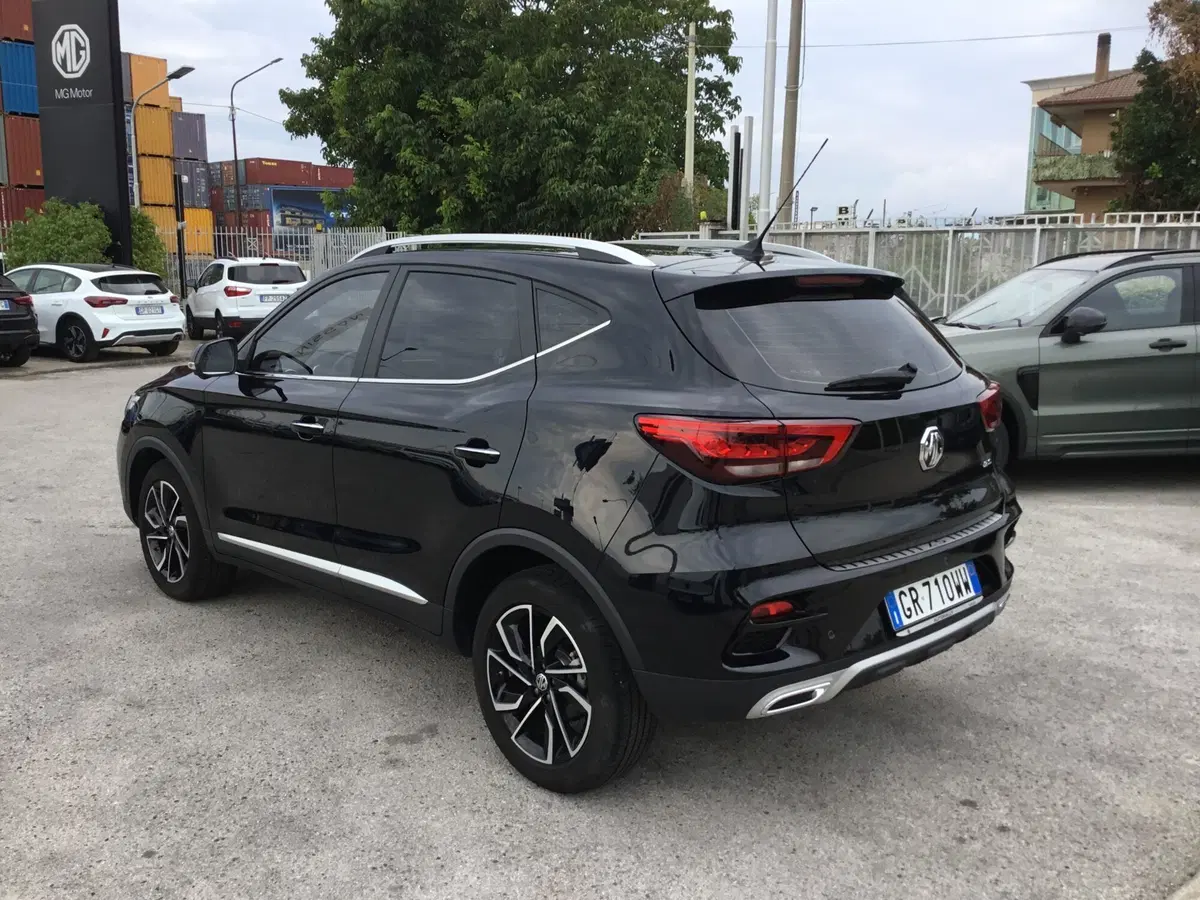 Mg ZS usata a Napoli (2)
