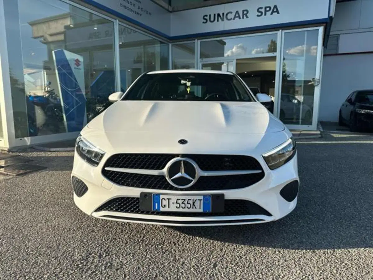Mercedes-Benz Classe A Sedan usata a Lucca (13)