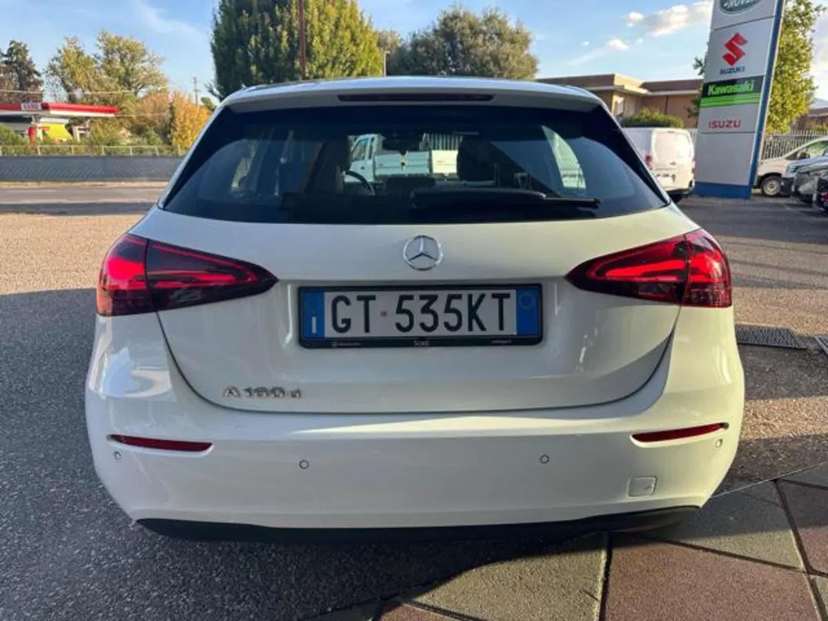 Mercedes-Benz Classe A Sedan usata a Lucca (15)