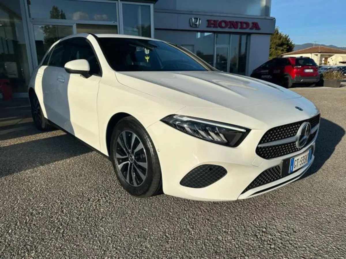 Mercedes-Benz Classe A Sedan usata a Lucca (2)