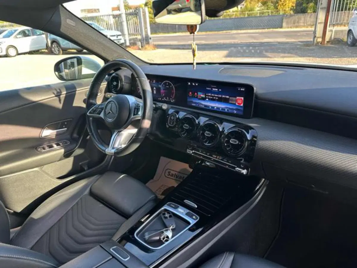 Mercedes-Benz Classe A Sedan usata a Lucca (6)