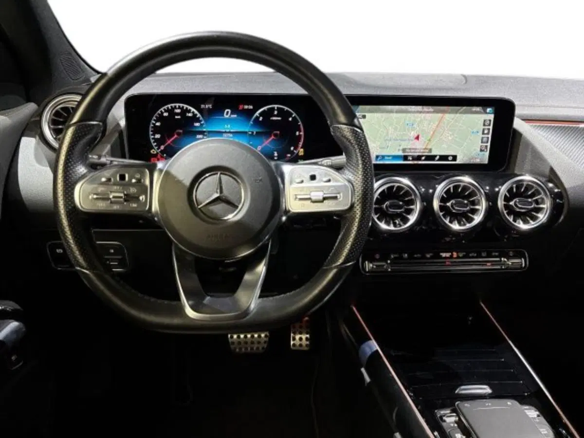 Mercedes-Benz GLA SUV usata a Bologna (11)