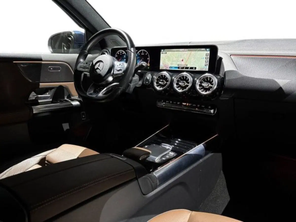 Mercedes-Benz GLA SUV usata a Bologna (15)