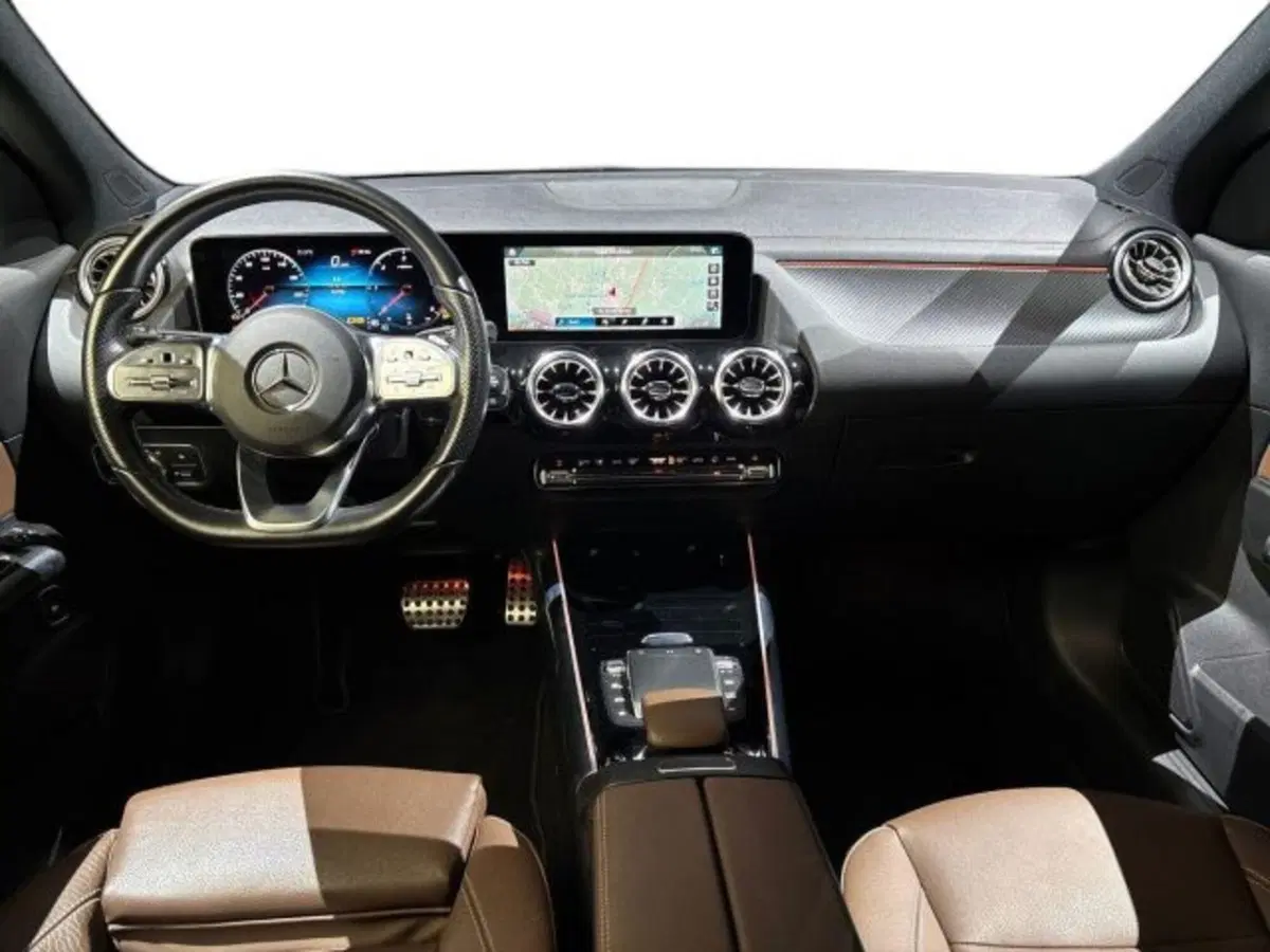 Mercedes-Benz GLA SUV usata a Bologna (9)