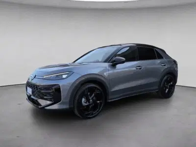 Volkswagen T-Roc 1.5 etsi R-Line 150cv dsg nuova a Arzignano