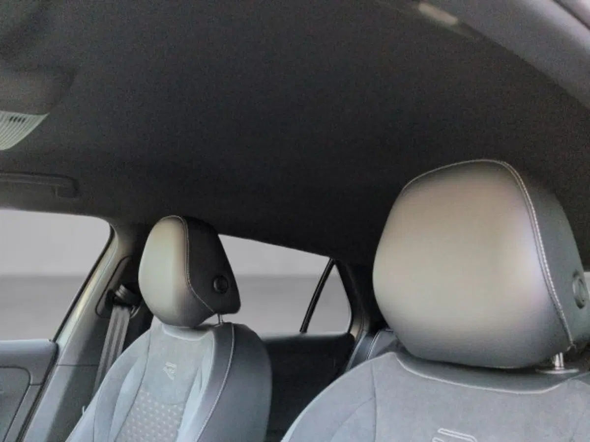 Volkswagen T-Roc nuova a Vicenza (16)