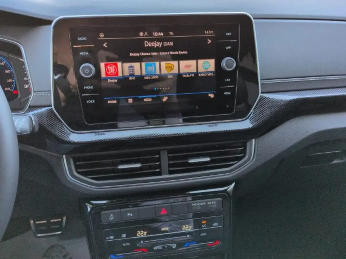 Volkswagen T-Cross nuova a Vicenza (10)