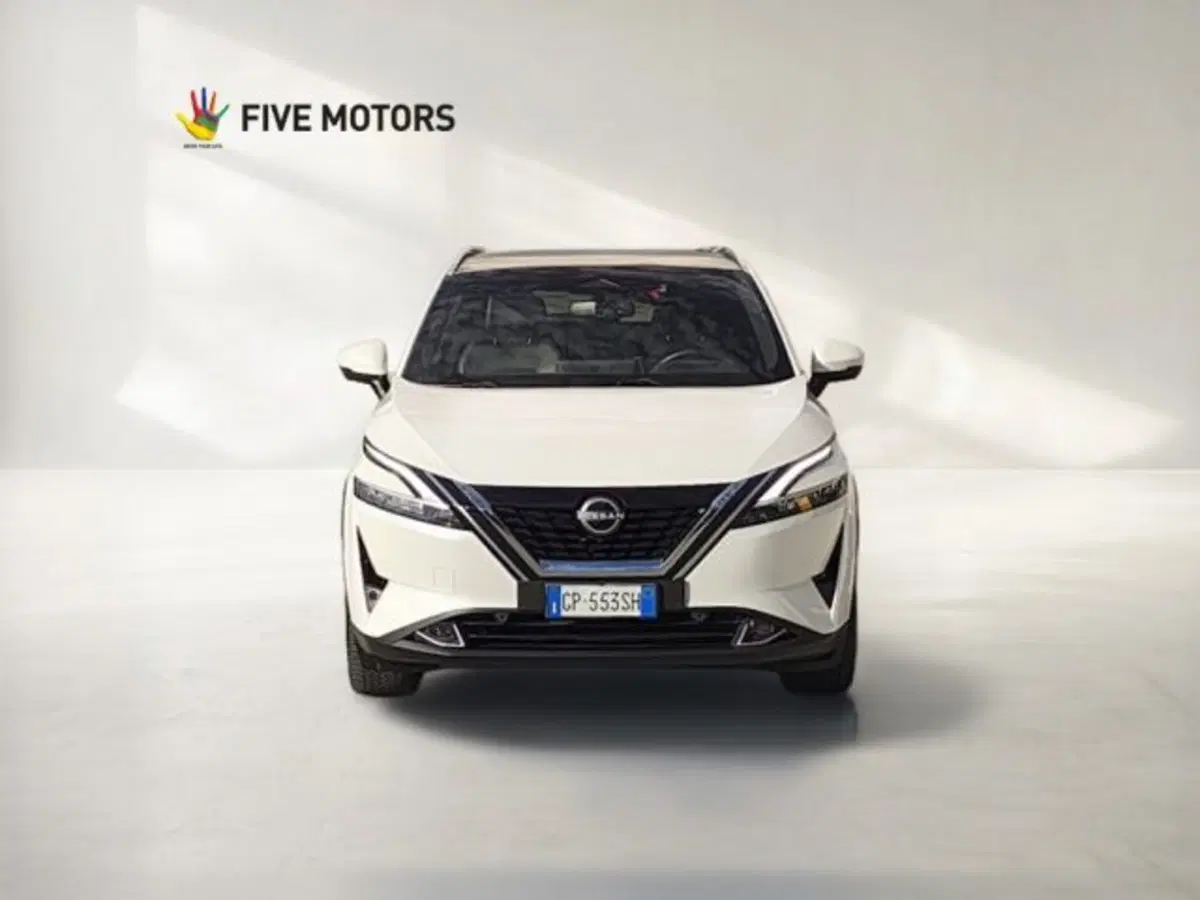 Nissan Qashqai usata a Taranto (2)